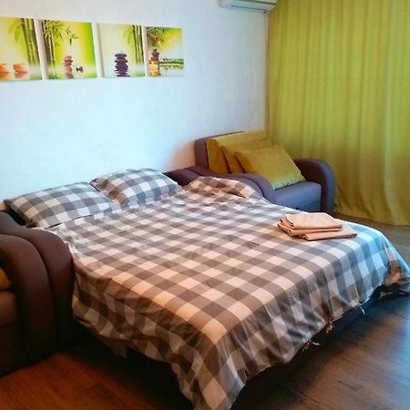 Kozzy Apartment In Kiev City Center Lu7 Esterno foto