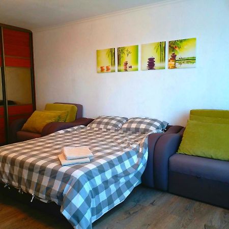 Kozzy Apartment In Kiev City Center Lu7 Esterno foto