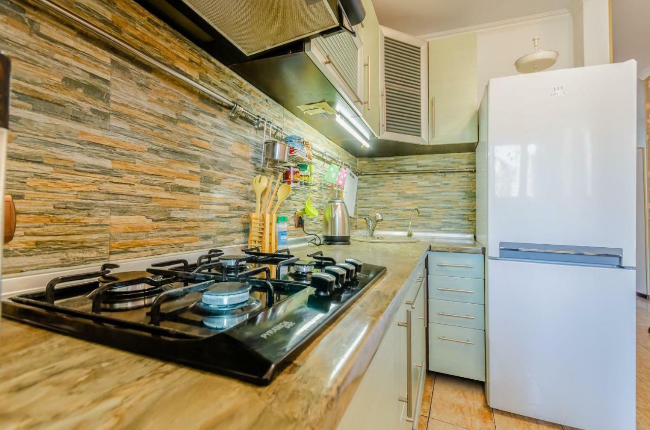 Kozzy Apartment In Kiev City Center Lu7 Esterno foto